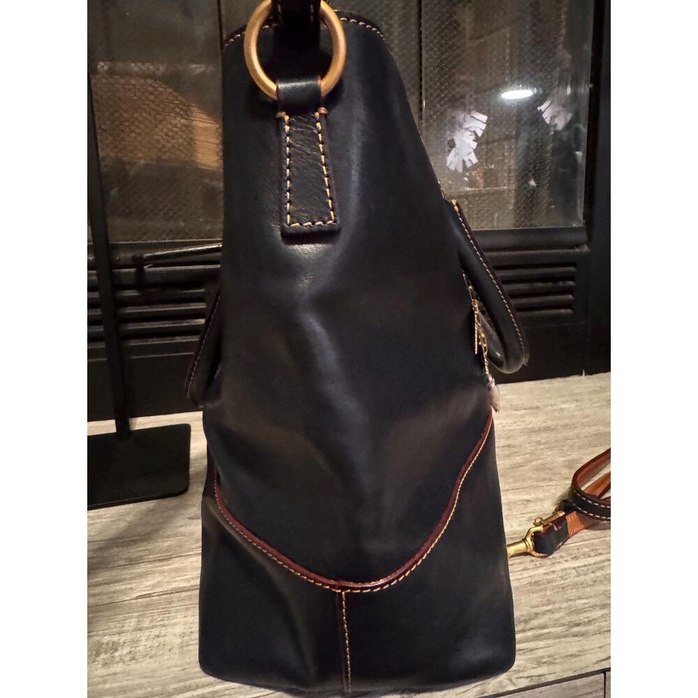 Navy Dooney Bourke Florentine Leather Chelsea Convertible Tote Bag - Picture 9 of 16